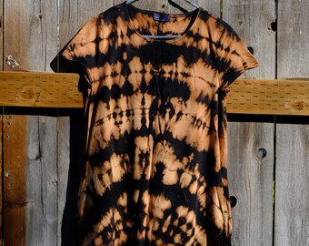 Reverse Tie-Dye Dress w/ Pockets!