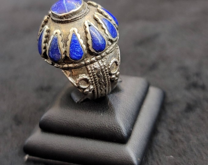 Vintage Afghan Handmade Lapis lazuli Stone Antique Silver Unique Ring