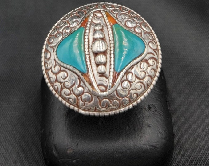 Medaval Vintage Beautiful Turquoise Gemstone Tibeten Silver Vintage Ring