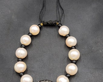 Natural Freshwater Pearl Bracelet: Silver Ruby Bead, Black Onyx, Adjustable
