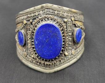 Afghanistan Uniquely Vintage Silver Bangle Bracelet With Natural Lapis Lazuli Stone