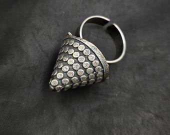 Beautiful Vintage Soild Silver Handmade Very Unique Ring