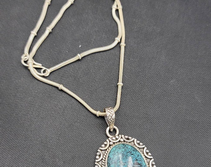 Beautiful Natural Turquoise Stone Sterling Silver Vintage Pendant With Sterling Silver Chain