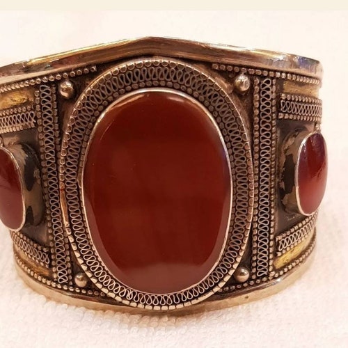Beautiful Old Silver Vintage Tribal Bangle/ Cuff with shops Ancient Red Agate Stone