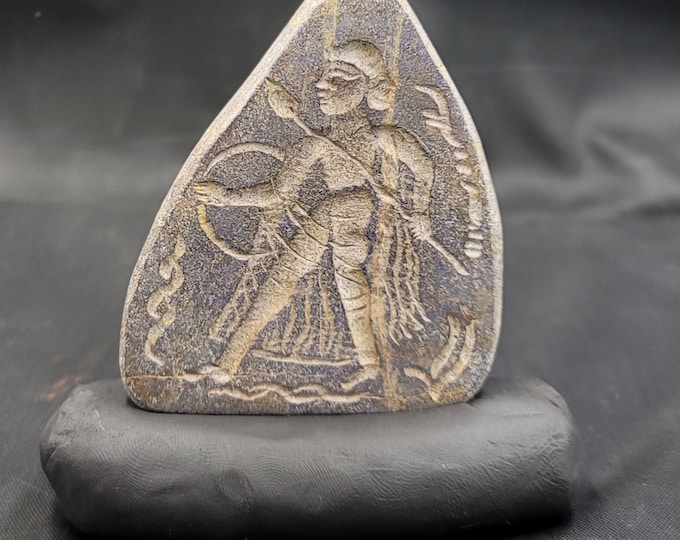 Ancient Old king Worrie  Intaglio Tablet Lapis Lazuli Stone Carved Cicra  BC