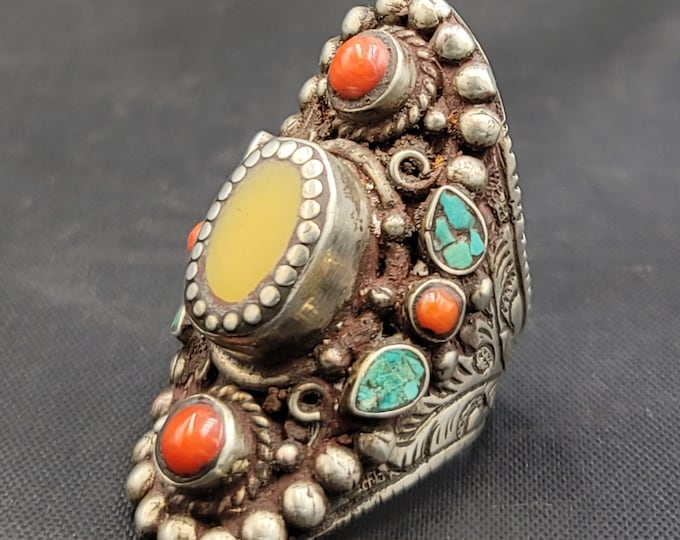 Authentic Tibetan Alpaka Silver Beautiful Ring With Copal Turquoise Coral Stone