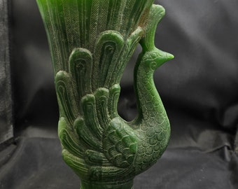 Antique Tibetan Green Jade Bird Art Deco Sculpture