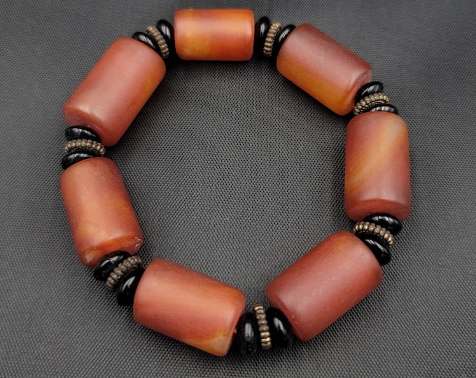 Ancient Old Beautiful Agate Stone Beads Baraclet With Black Beads