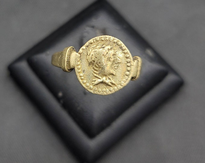 Ancient Old Greek Roman King 4th-5th Century B.C Gold Plated Ring