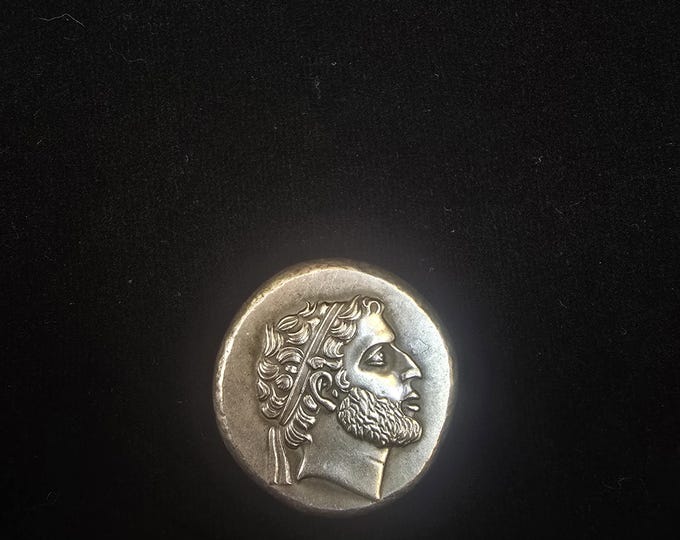 Wonderful Antique Soild Silver Rare 3rd Century Greek King Coin