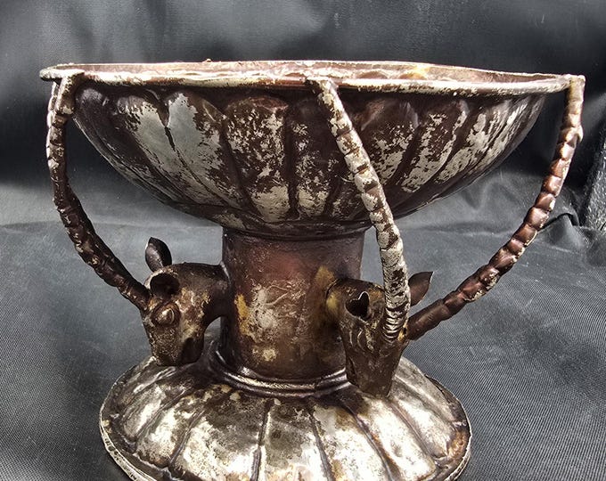 Amizing Found In Afghanistan Museum Quality Greek Empire Authentic Silver Cup With Deer Heads