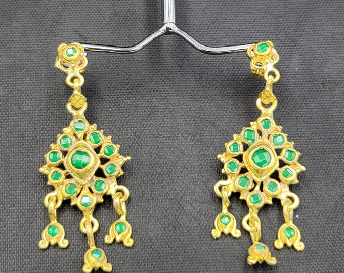Gorgeous Vintage Silver Gold Plated Earrings With Natural Emerald Gemstone