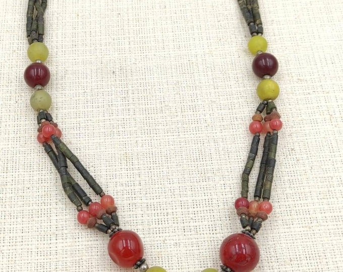 Beautiful Afghanistan Natural Green Jade And Red Agate Gemstone Necklace