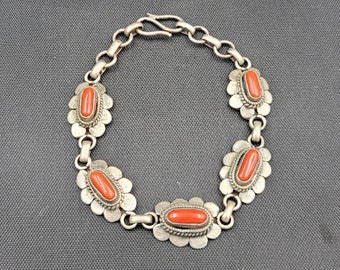 Vintage Tibetan Silver Bracelet: Handmade Coral Gemstone Jewelry