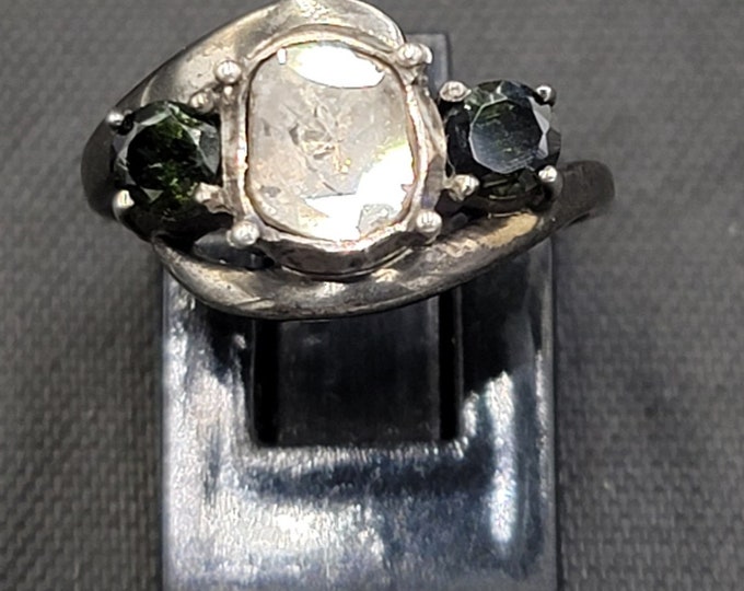 Beautiful Rose Cut Natural Daimond And Sapphire Silver Vintage Lovely Ring