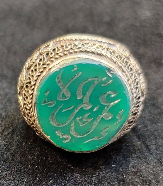 Superb Gorgeous Near Eastern Silver Ring With Natu