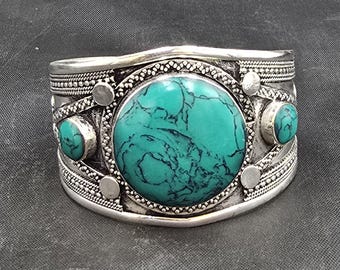 Handmade Vintage Silver Afghani Bangle Bracelet with Turquoise