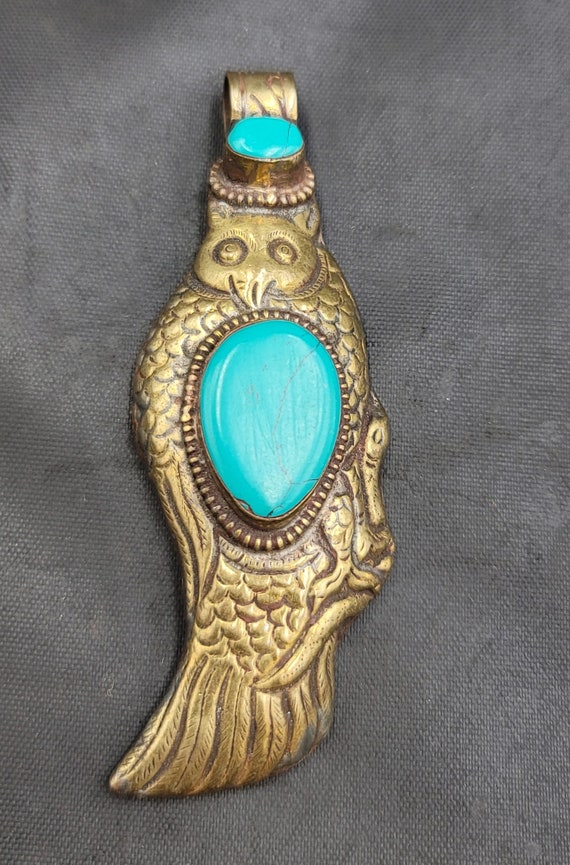 Beautiful Vintage Brass Handmade Owl Shape Turquoi