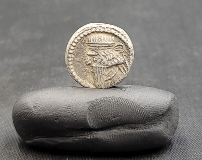 Antique Beautiful Condition Ancient Greek Silver Antique Coin