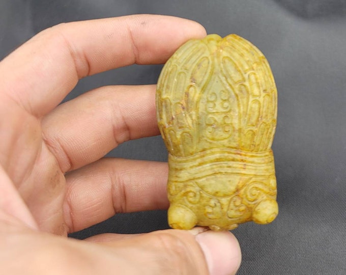 Ancient Old Jade Carved Tibeten Unique Lucky Amulet