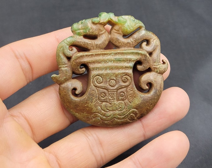 Authentic Natural Jade Stone Tibeten Carved Amulet Lucky Carved