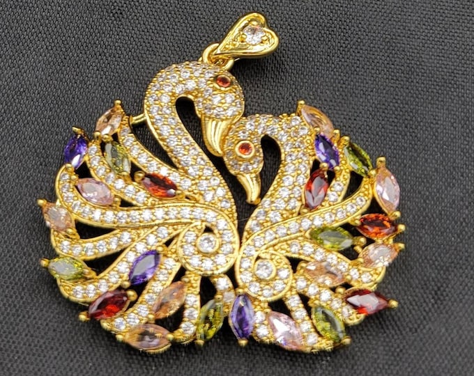 Gold on Silver Victorian Beautiful Pendant With Natural Simi Precious Gemstone