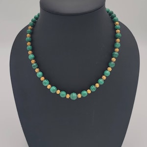 Natural Green Malachite Gemstone Beads Necklace With Gold Gulding Beads In Between