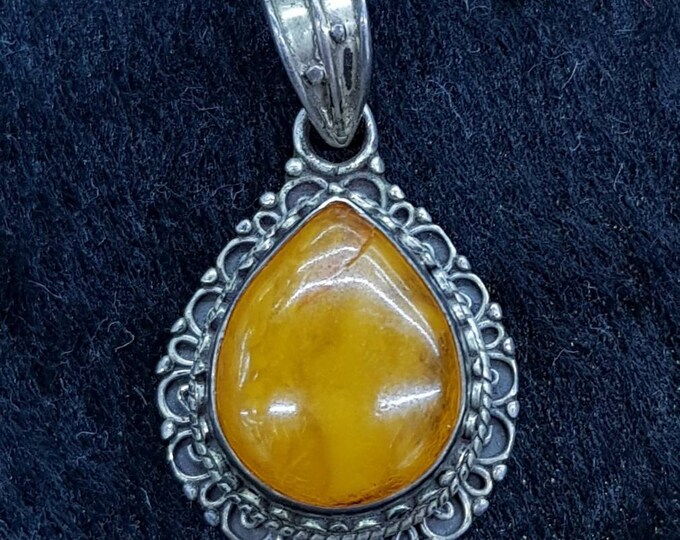 Vintage Sterling Silver Copal Pendant - Handmade Afghan Jewelry