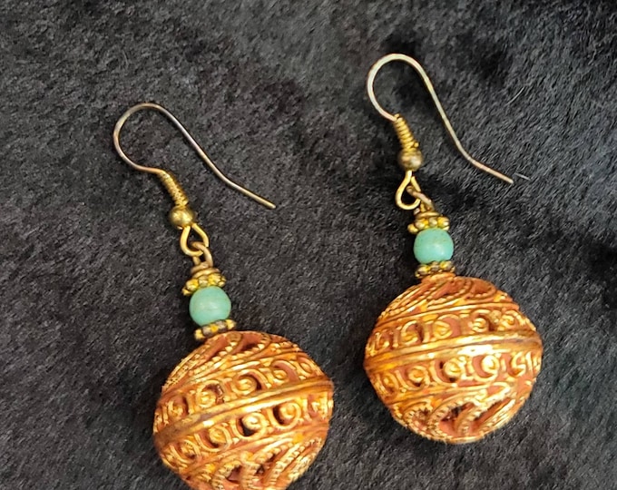 Wonderful Vintage Kochi Gold Gulding Earrings With Turquoise Stone