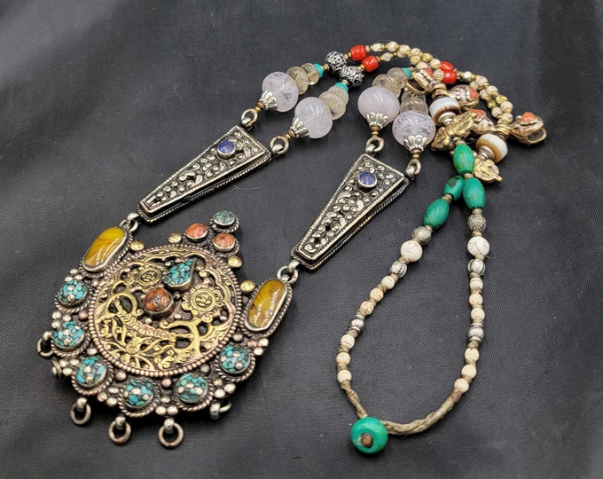 Gorgeous Vintage Antique Quality Boho Tibeten Turquoise And Coral Old Silver Necklace