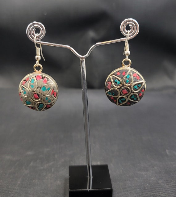 Boucles D'oreilles Pendantes Vintage Années 80/90 - Métal Argenté, Turquoise Et Corail, Dormeuses