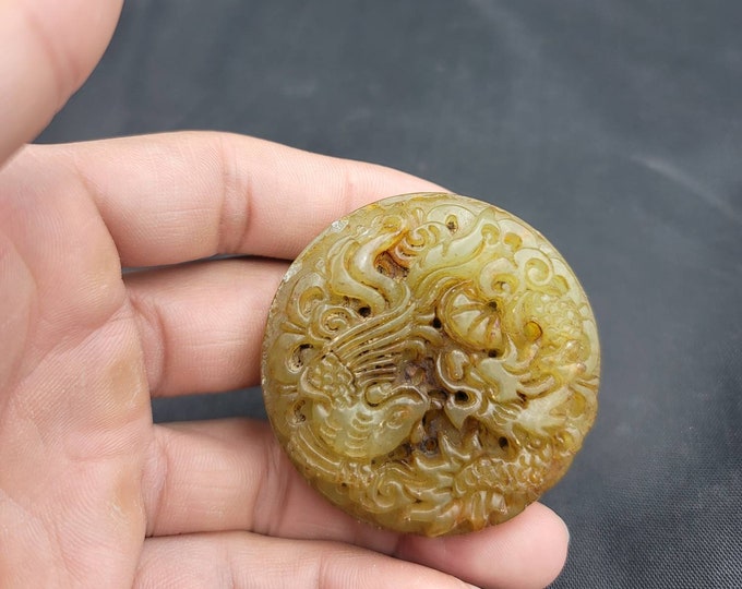 Antique Green Natural Jade Stone Intaglio Beautiful Amulet Pendant Stone