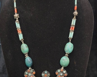 Vintage Native American Turquoise Coral Silver Necklace