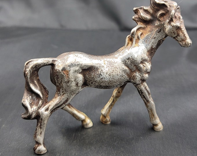 Near Eastern Vintage Soild Silver Handmade Horse Art Deco Soild Silver