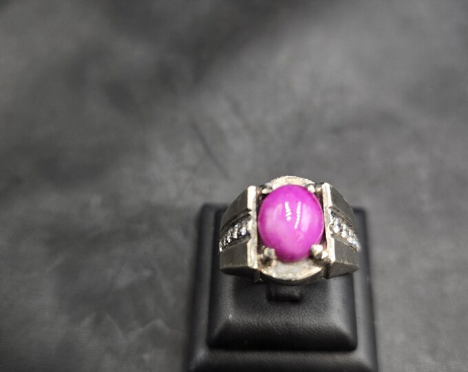 Beautiful Star Ruby Natural Gemstones Vintage Silver Authentic Ring