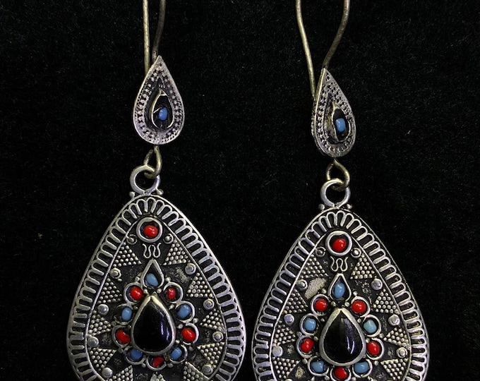 Gerogues Afghan Old Silver Earrings With Black Agate And Turquoise Coral Stone