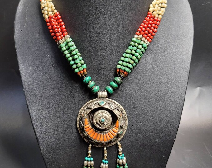 Superb Gorgeous Vintage Tibetan Silver Necklace With Turquoise Coral Stone