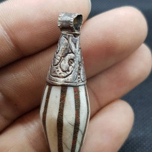 Vintage Handmade Silver Pendant with Natural Coral Inlay