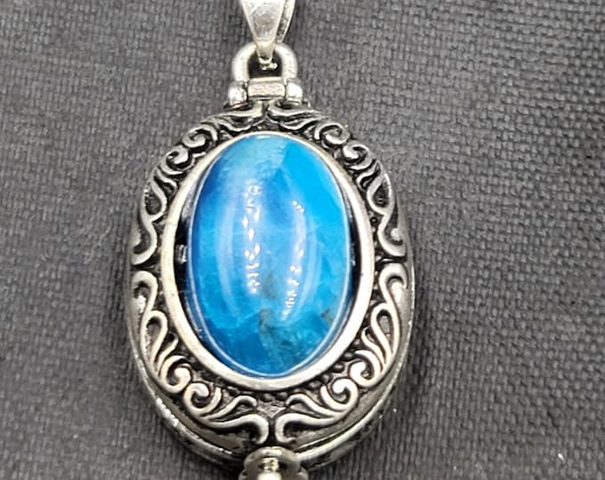 Sterling Vintage Silver Handmade Box Pendant With Natural Kyanite Gemstone Necklace Pill Box Pendant