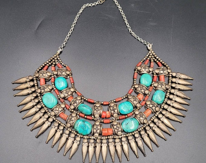 Rare Euthic African Coral And Tibet Turquoise Stone Vintage Silver Necklace