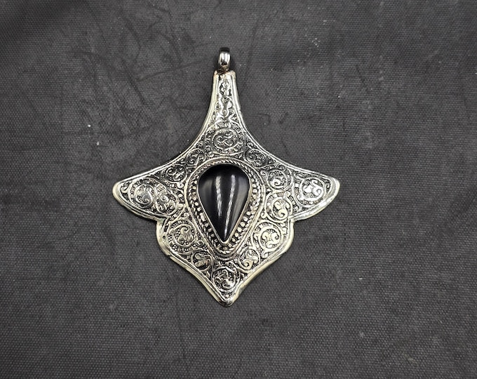 Beautiful Authentic Silver Near Eastern Old Pendant With Black Agate Stone