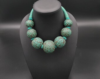 Vintage Tibetan Turquoise Bead Necklace: Handmade Choker (42cm)