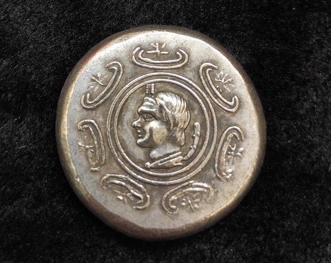 The Great Sunani Empire King Soild Antique Silver Coin