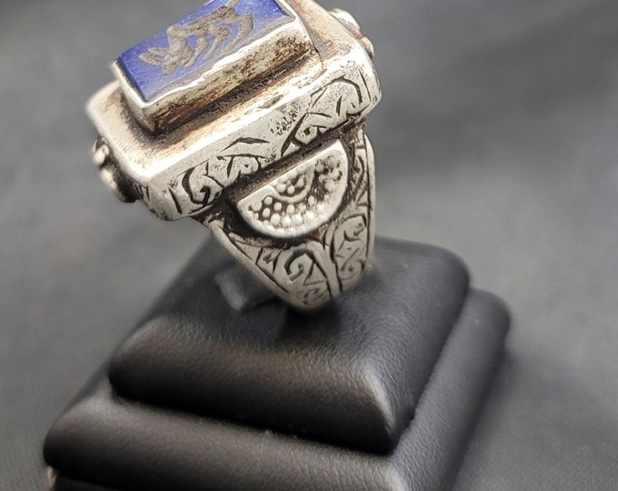 Old Silver Huge Ring With Lapis Lazuli Stone Bull Intaglio Unique Silver Vintage Ring