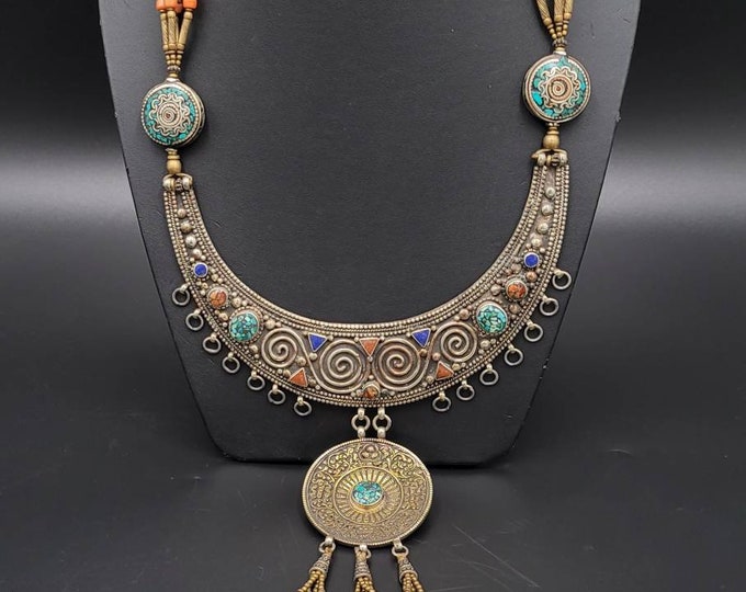 Supper Gorgeous Wonderful Tibeten Antique Silver Necklace With Turquoise Coral And Clear Crystal Quratz