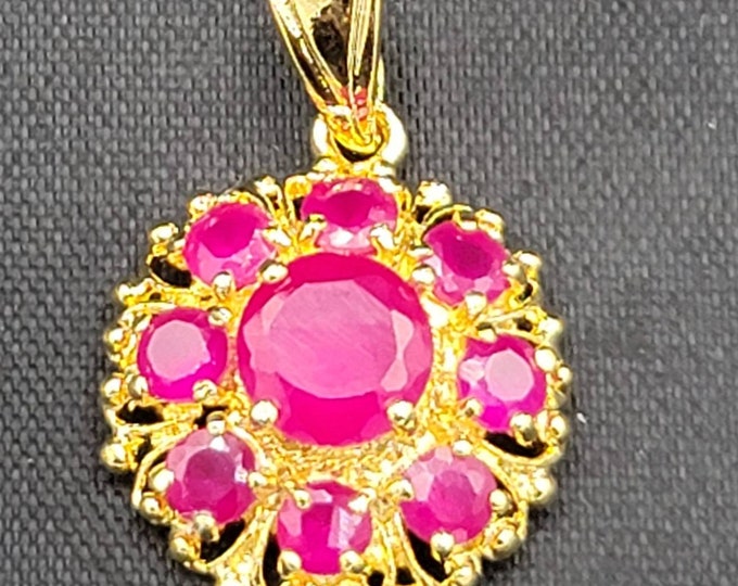 20k Gold Over Silver Beautiful Excellent Top Quality Natural Red Ruby Gemstone Sterling Silver Pendant