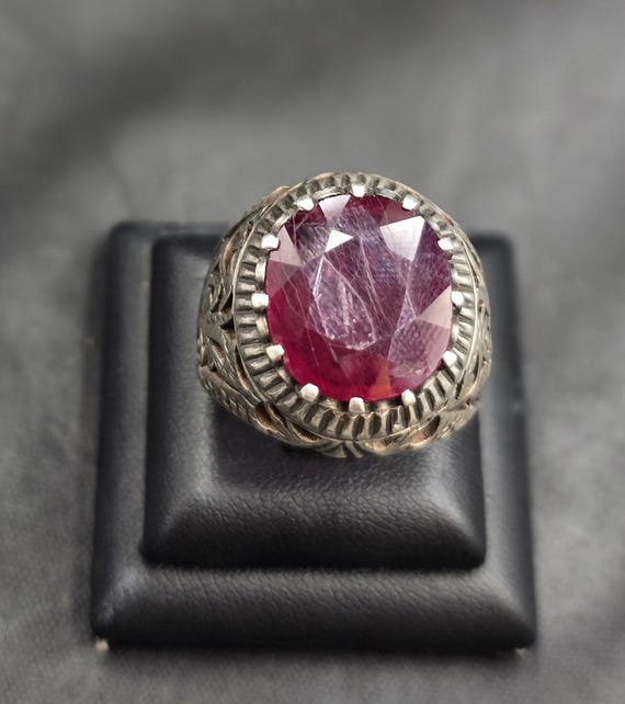 Vintage Silver Ring: Handmade African Ruby Gemstone, Size 10