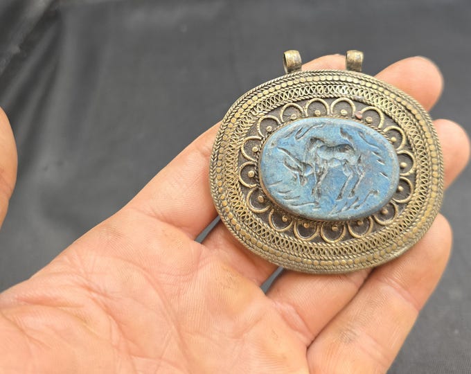 Vintage Silver Turquoise Pendant: Loin Intaglio Amulet
