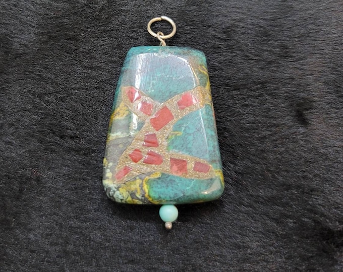 Vintage Tibetan Beautiful Natural Turquoise Stone With Coral Stone Inlaid Pendant