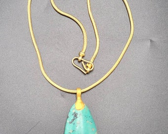 Natural Turquoise Stone Beautiful Pendant With Gold Gulding Chain